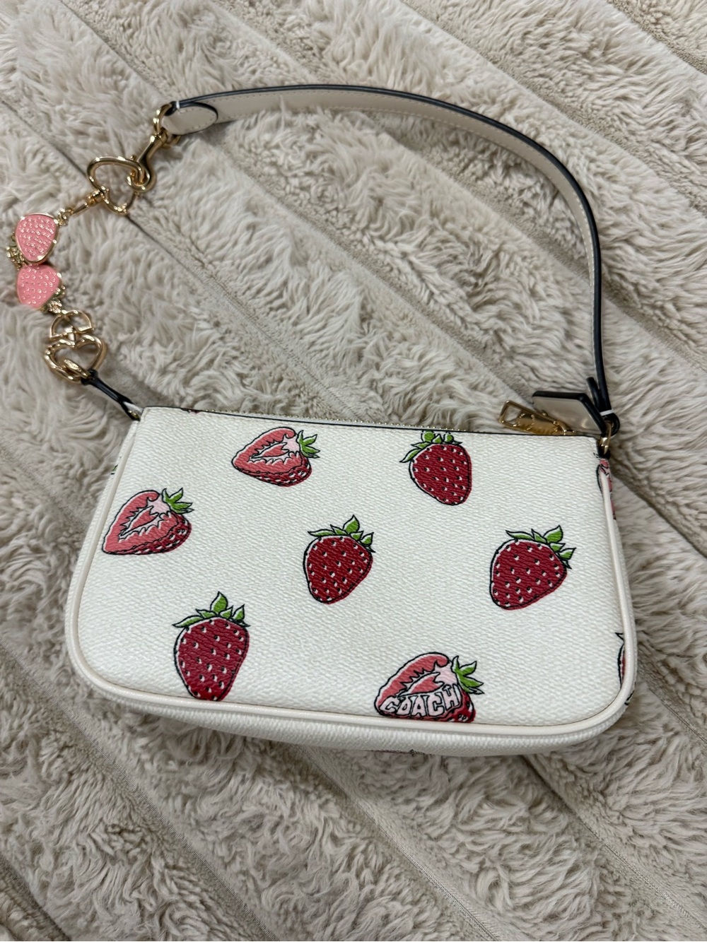 Coach White Leather Shoulder Bag with Pink Strawberry Print and Gold Hardware - Picture 2 of 6